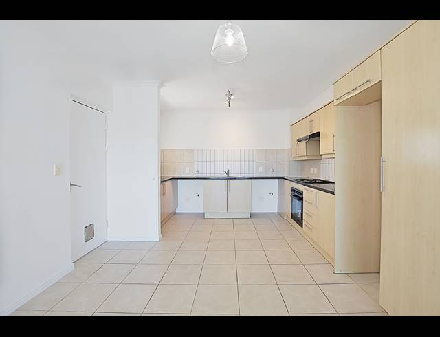 2 BEDROOM APARTMENT SOLD IN CENTURY CITY